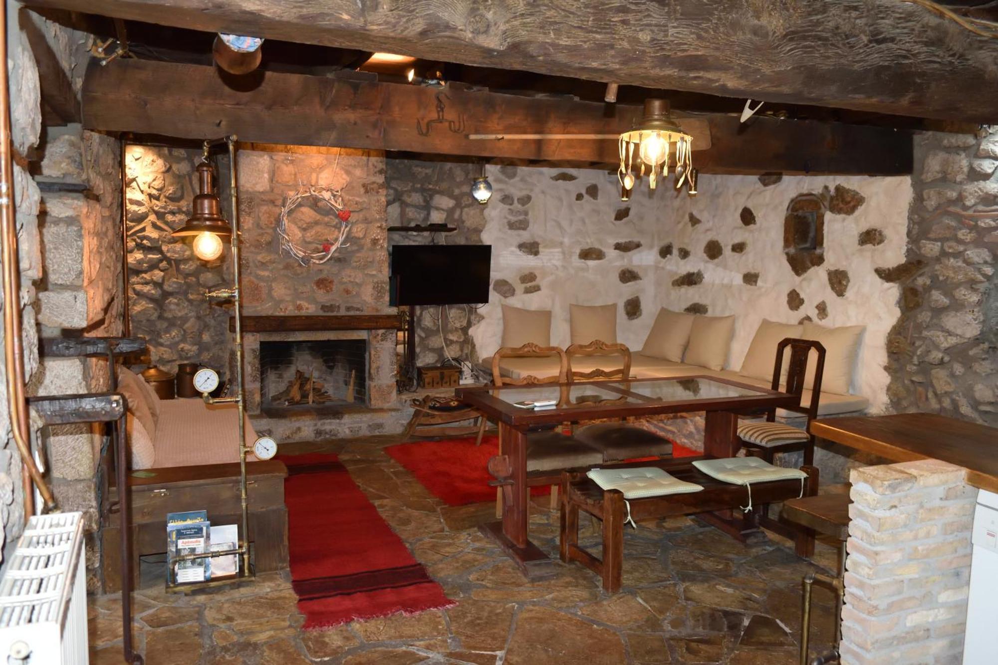 Μικρή Πέτρινη Μεζονέτα 2 Villa Lilaia Ngoại thất bức ảnh